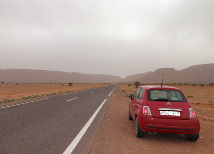 サハラ砂漠への道